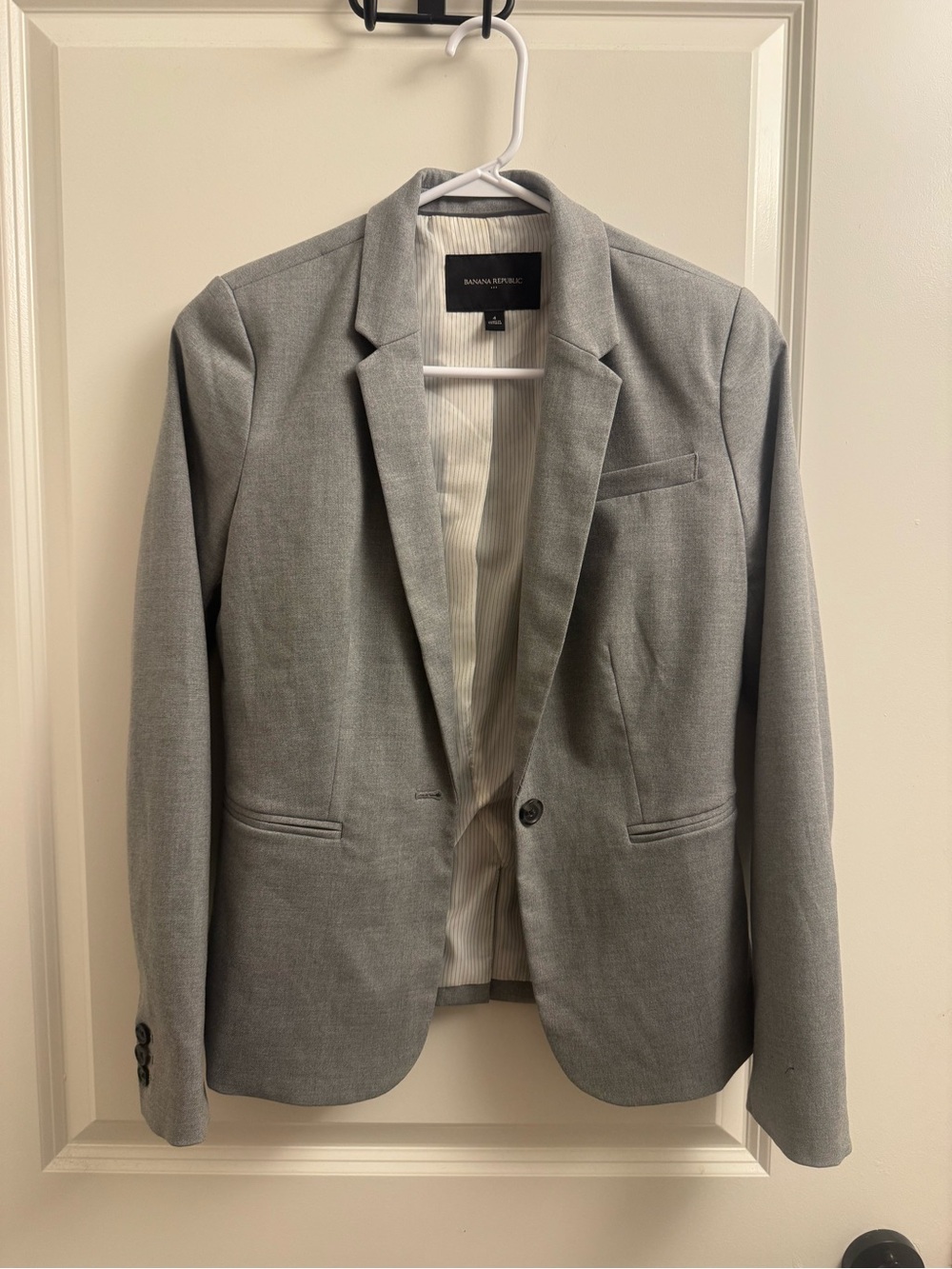 Banana Republic Light Gray Women's Tailored Blazer - Single Button Notch Lapel